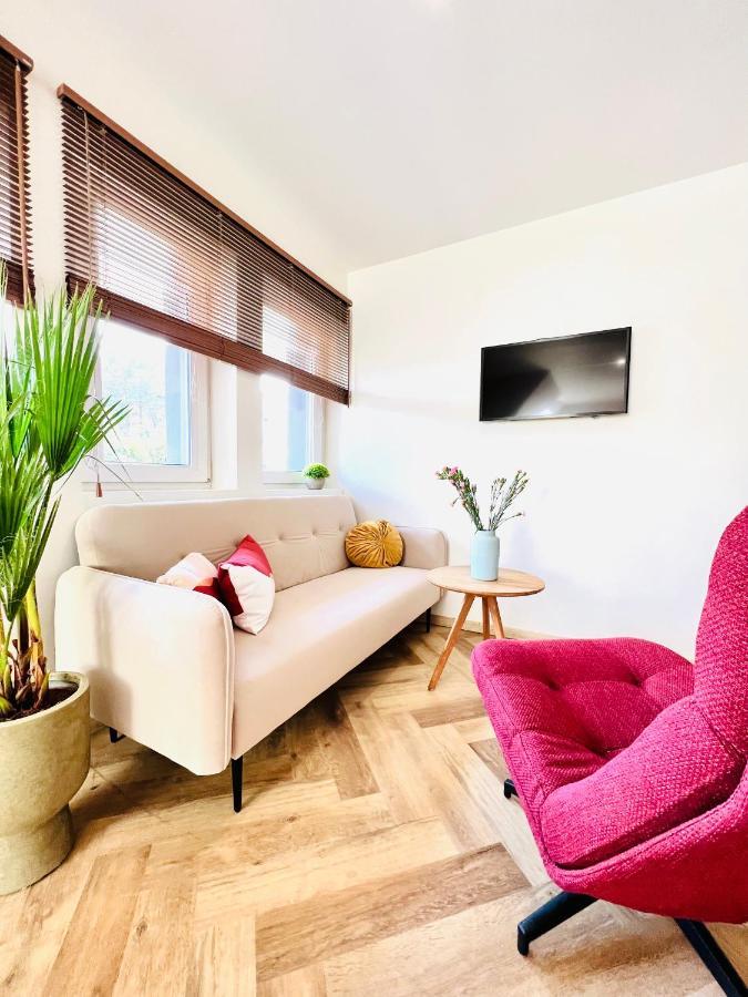 "Ku Sloncu" -Pokoje& Apartamenty - Jastrzębia Góra Esterno foto