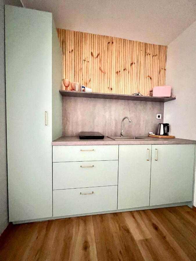 "Ku Sloncu" -Pokoje& Apartamenty - Jastrzębia Góra Esterno foto