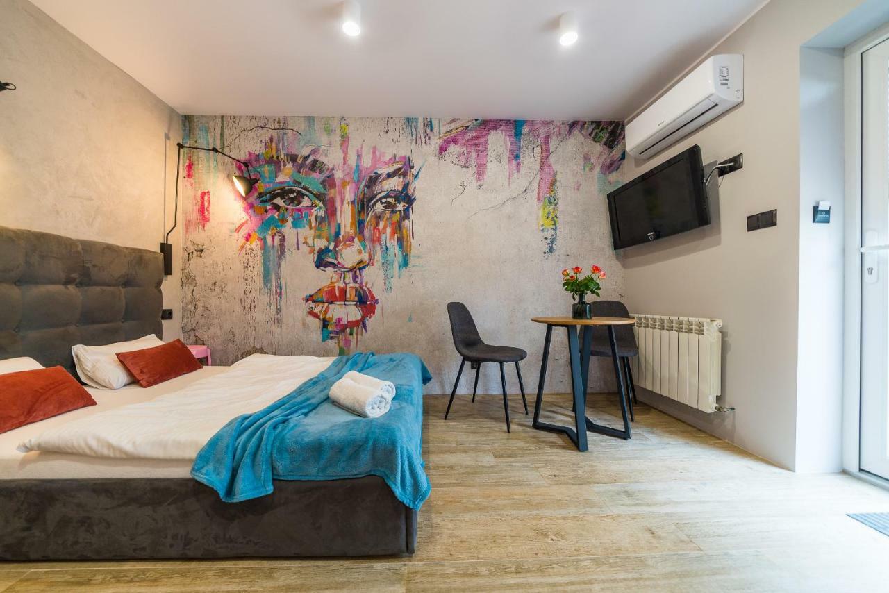 "Ku Sloncu" -Pokoje& Apartamenty - Jastrzębia Góra Esterno foto